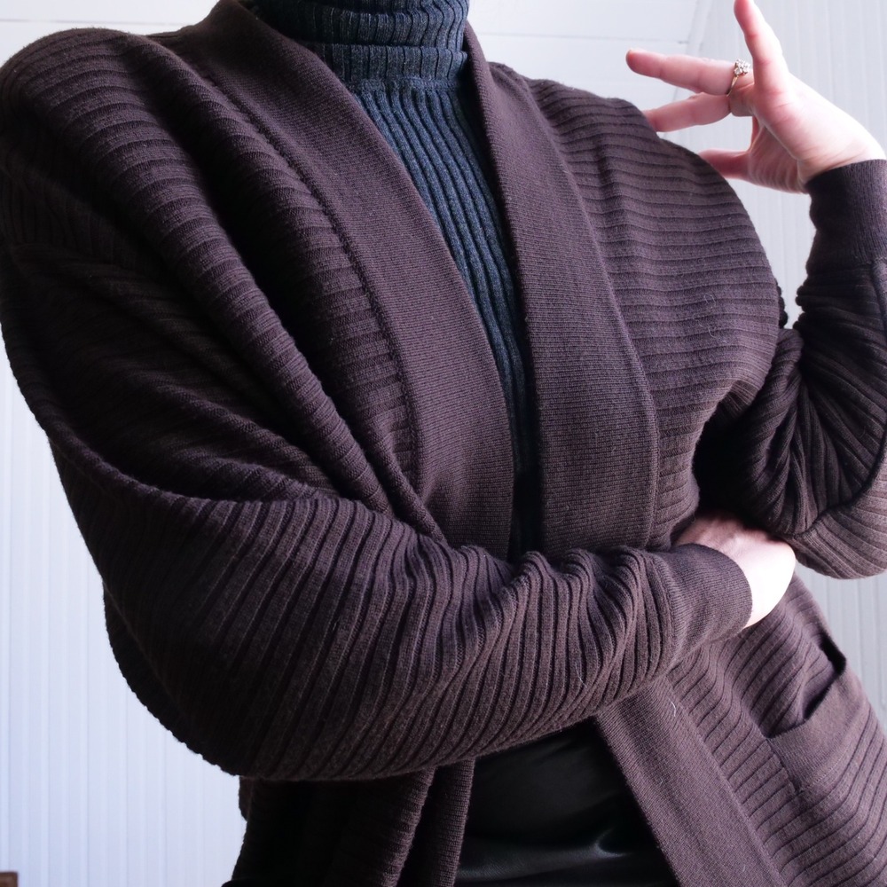 Drop dead gorgeous 1990s Donna Karan cocoa brown ribbed knit longline cardigan - Picture 3 of 8